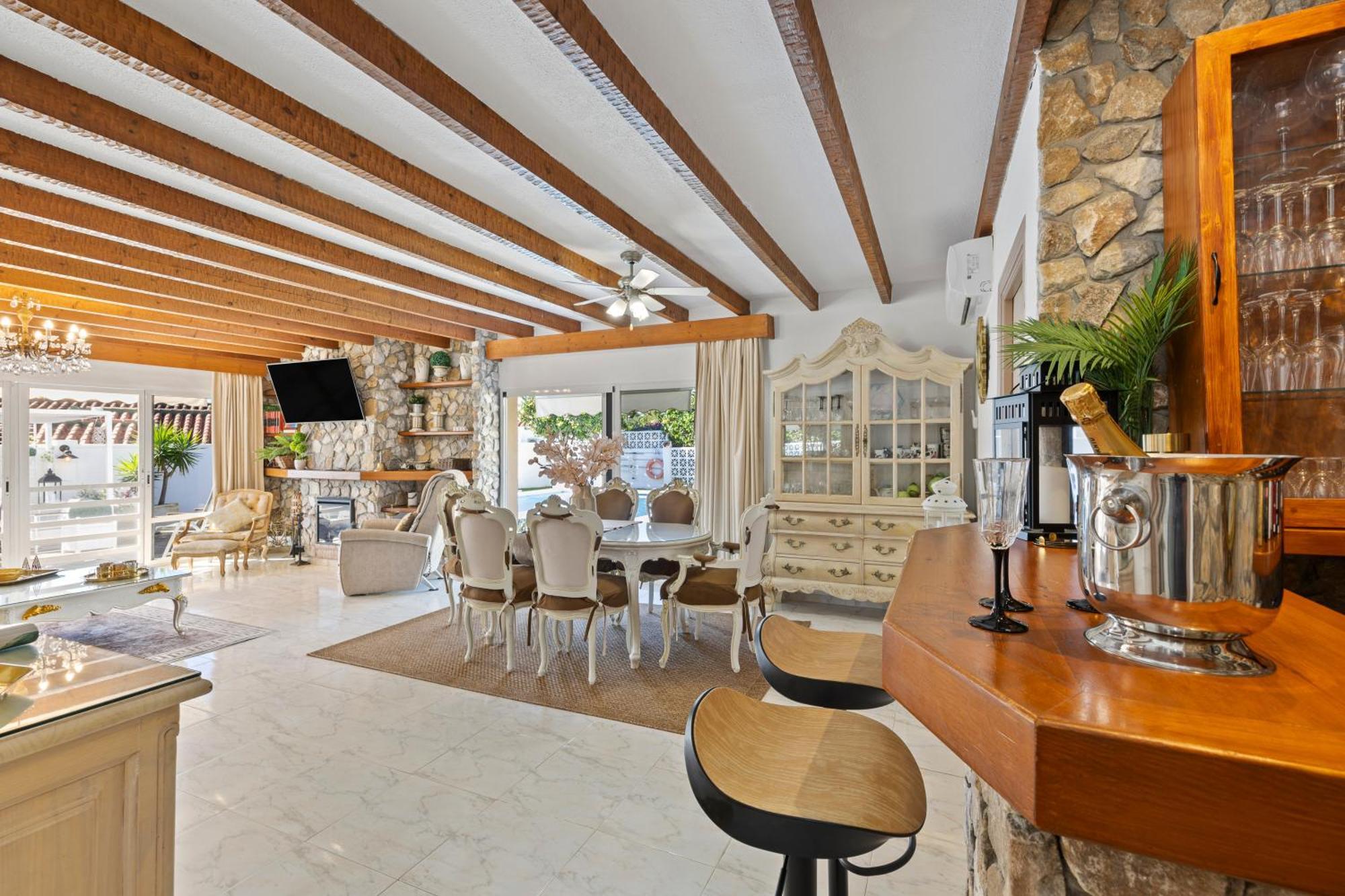 Casacara Beachside Costabella -spain *